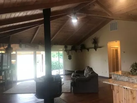 450 Brearcliffe Dr, Red Bluff, CA 96080 photo 21