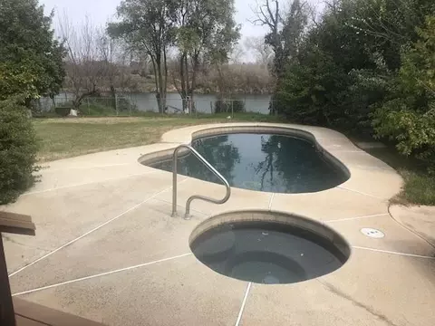 450 Brearcliffe Dr, Red Bluff, CA 96080 photo 9