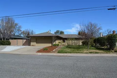 450 Brearcliffe Dr, Red Bluff, CA 96080 photo 1