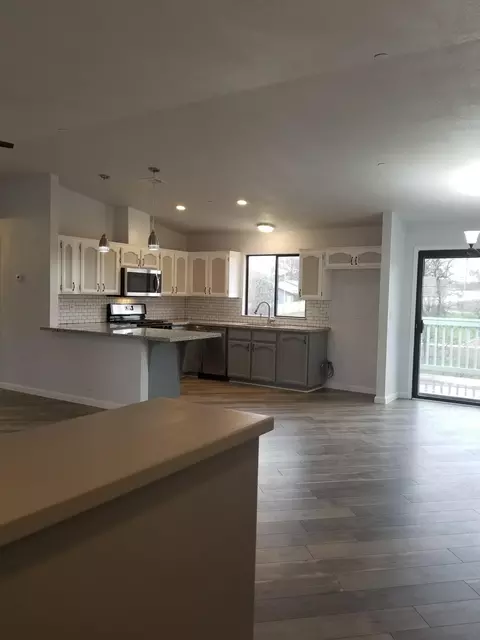 2700 Carolee Ct, Redding, CA 96002 photo 9
