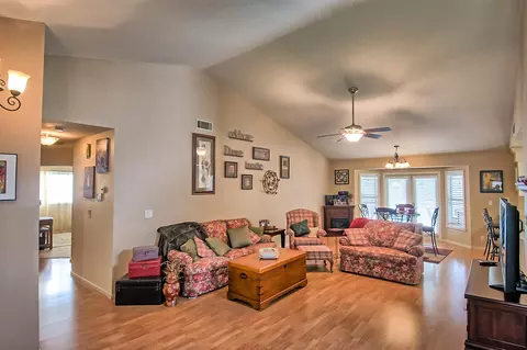2139 Sophy Pl, Redding, CA 96003 photo 6