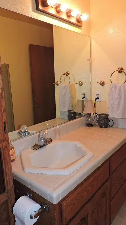 2871 Balaton Ave, Redding, CA 96001 photo 48