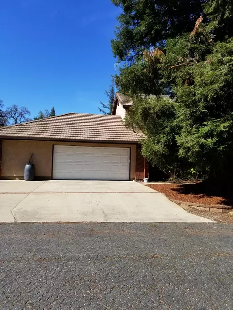 2871 Balaton Ave, Redding, CA 96001 photo 13