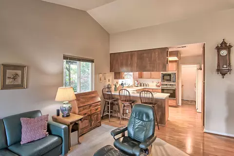 2395 Sonoma St, Redding, CA 96001 photo 9