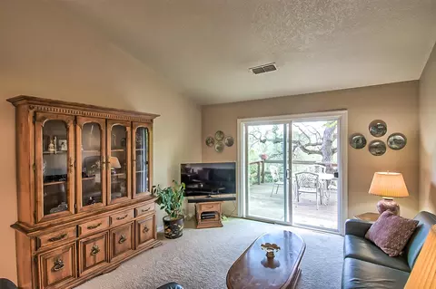2395 Sonoma St, Redding, CA 96001 photo 8