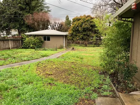 806 Coronado St, Redding, CA 96003 photo 23