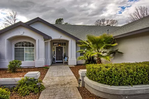 3480 Woodbury Dr, Redding, CA 96002 photo 2