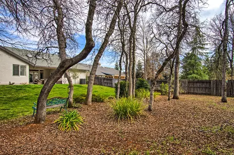 3480 Woodbury Dr, Redding, CA 96002 photo 41