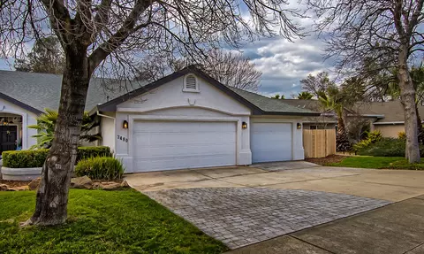3480 Woodbury Dr, Redding, CA 96002 photo 4
