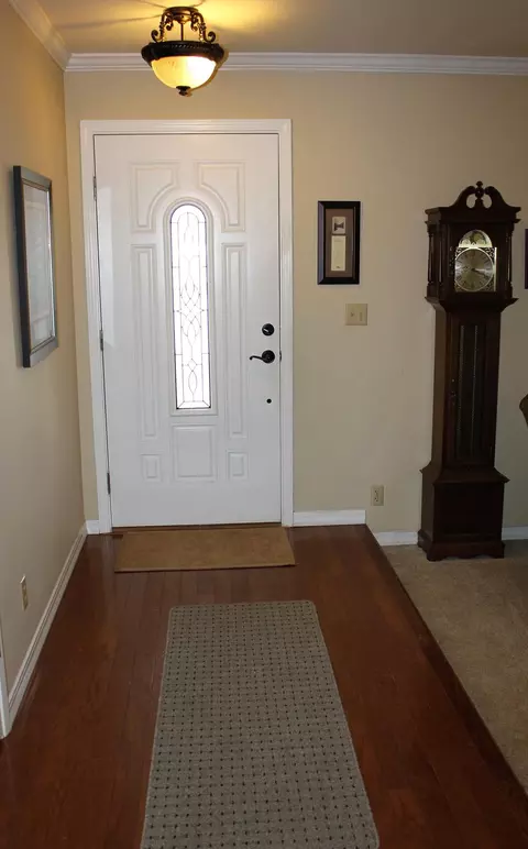 2295 Alden Ave, Redding, CA 96002 photo 4