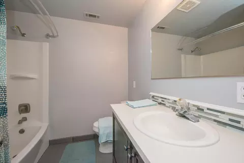 1130 Riviera Dr, Redding, CA 96001 photo 11