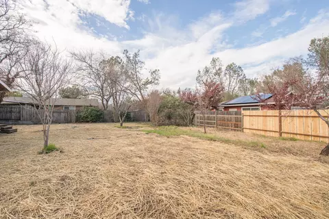 1130 Riviera Dr, Redding, CA 96001 photo 18