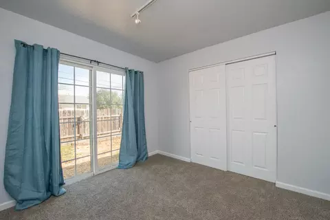 1130 Riviera Dr, Redding, CA 96001 photo 9
