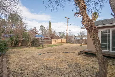 1130 Riviera Dr, Redding, CA 96001 photo 16