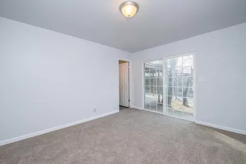 1130 Riviera Dr, Redding, CA 96001 photo 13