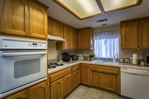 1718 Veracruz Trl, Redding, CA 96003 photo 6