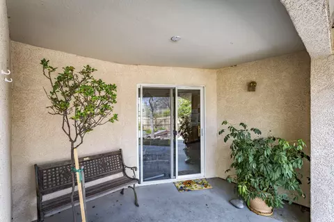 1718 Veracruz Trl, Redding, CA 96003 photo 5