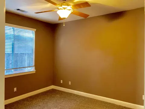 580 Casa Buena St, Redding, CA 96003 photo 13