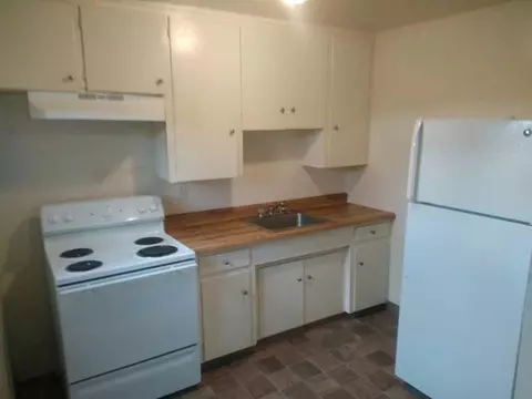1356 Orange Ave, Redding, CA 96001 photo 6