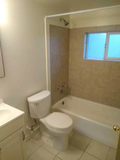 1356 Orange Ave, Redding, CA 96001 photo 3