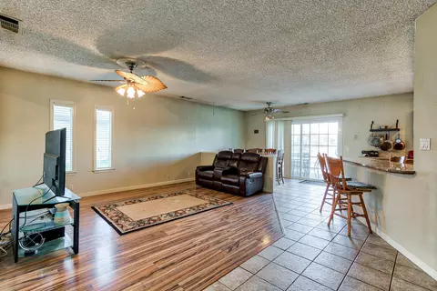 20243 E Margarita Ct, Redding, CA 96002 photo 8