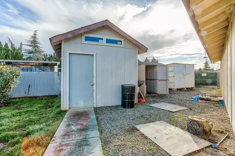 20243 E Margarita Ct, Redding, CA 96002 photo 23