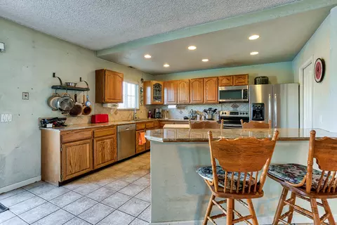 20243 E Margarita Ct, Redding, CA 96002 photo 15