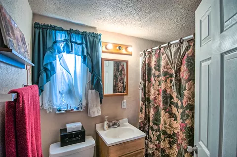 19397 Anna Rd, Anderson, CA 96007 photo 17