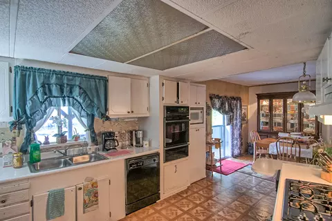 19397 Anna Rd, Anderson, CA 96007 photo 3
