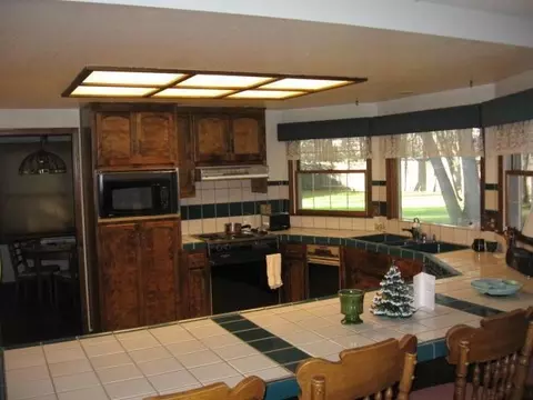 2548 Phil, Redding, CA 96002 photo 7