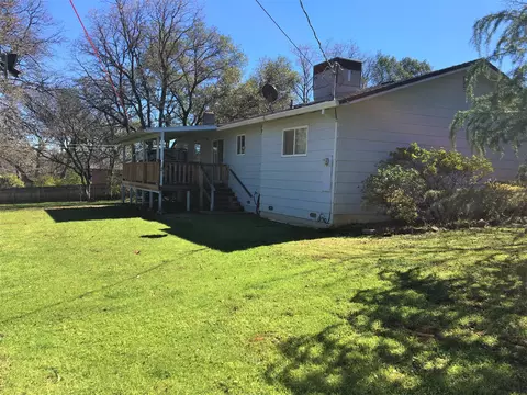 20404 Gibson Ct, Redding, CA 96002 photo 11