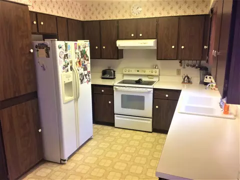 20404 Gibson Ct, Redding, CA 96002 photo 6