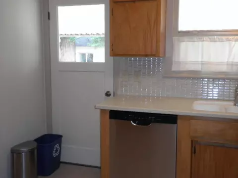1635 Garden Ave, Redding, CA 96001 photo 9