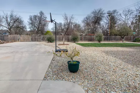 19080 Genevieve Rd, Redding, CA 96003 photo 11