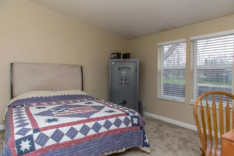 19080 Genevieve Rd, Redding, CA 96003 photo 41
