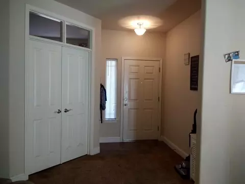 430 James Ct, Red Bluff, CA 96080 photo 2