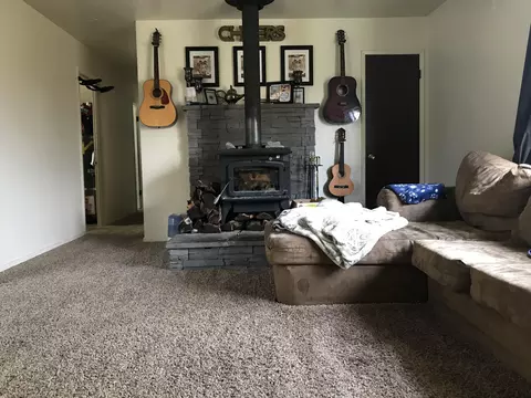 10790 Beehive Rd, Redding, CA 96001 photo 5