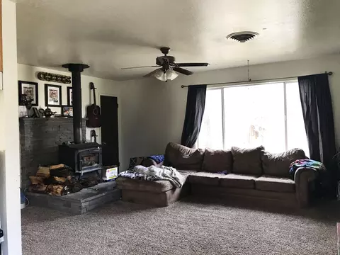 10790 Beehive Rd, Redding, CA 96001 photo 9