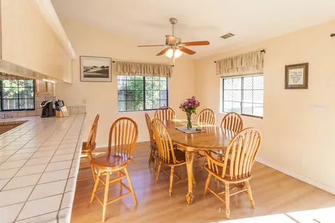 11541 Amir Ct, Redding, CA 96003 photo 8