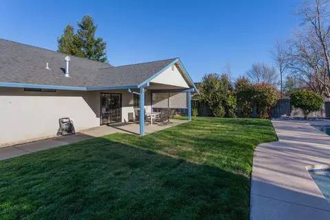 11541 Amir Ct, Redding, CA 96003 photo 24