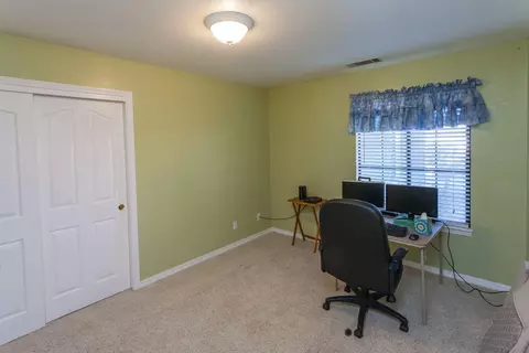 11541 Amir Ct, Redding, CA 96003 photo 12
