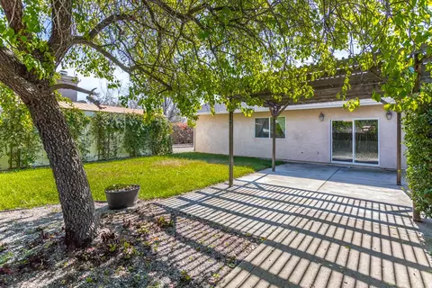 2611 Evergreen Way, Redding, CA 96001 photo 24