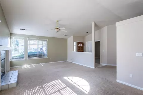 2611 Evergreen Way, Redding, CA 96001 photo 7