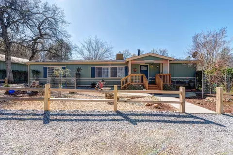13707 Hilford Ln, Redding, CA 96003 photo 1