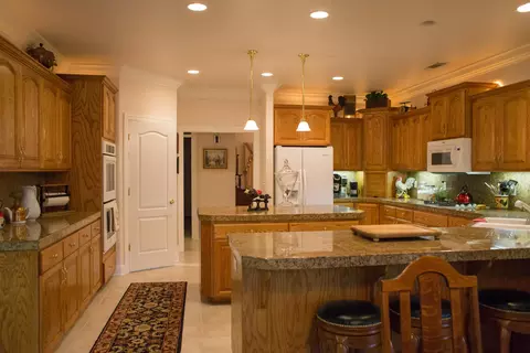 2995 Blue Horizon Dr, Redding, CA 96002 photo 6