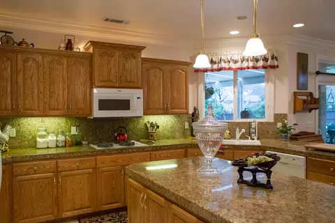 2995 Blue Horizon Dr, Redding, CA 96002 photo 7