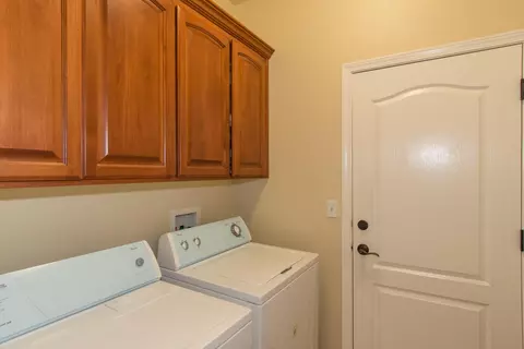 2196 Terra Nova Dr, Redding, CA 96003 photo 12