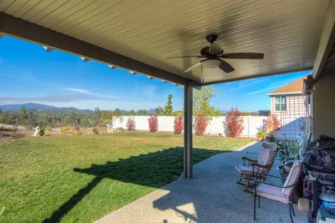 2196 Terra Nova Dr, Redding, CA 96003 photo 5