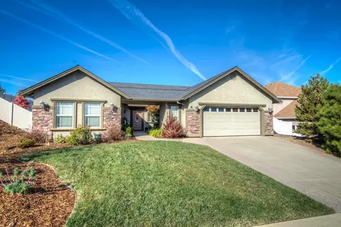 2196 Terra Nova Dr, Redding, CA 96003 photo 1