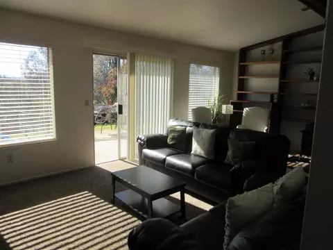 2903 Starlight Blvd, Redding, CA 96001 photo 20